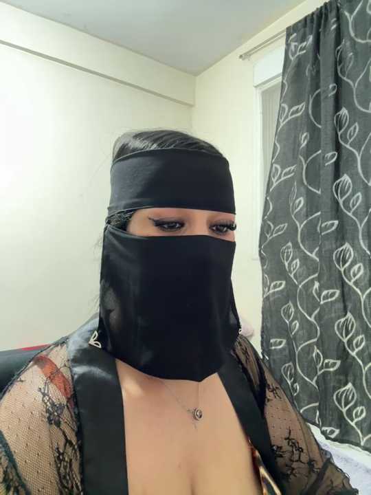 mari_layali
