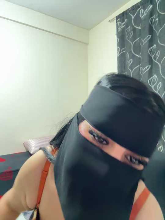mari_layali