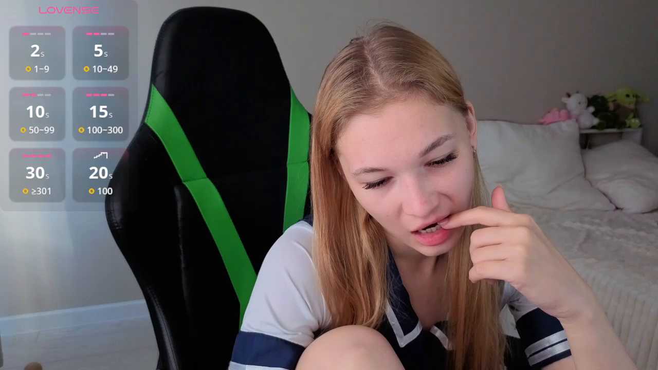 maria_plaudice cam recording