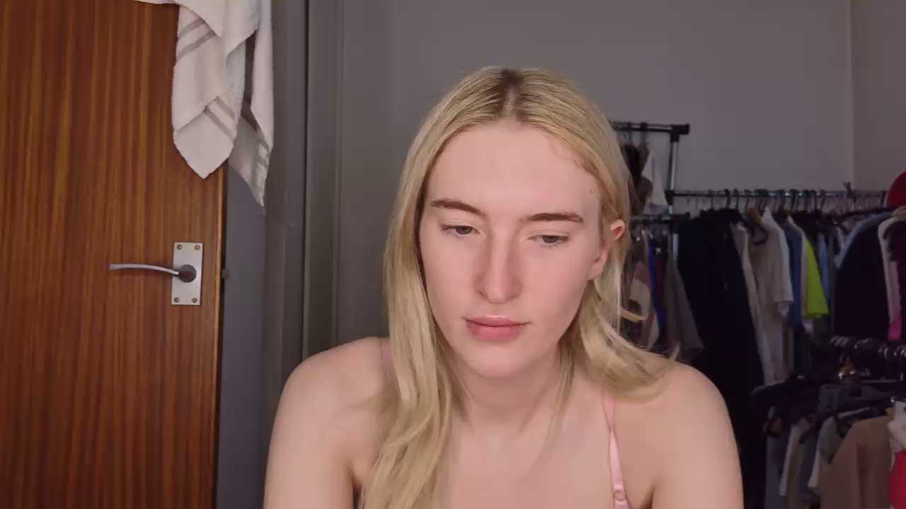 mayaahart Stripchat recording – Oct 23, 2026