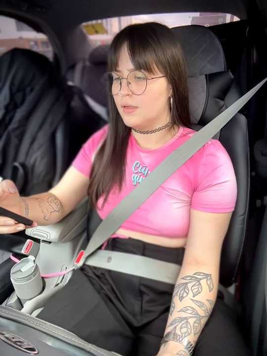 meow_girl cam recording