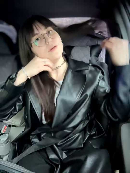 meow_girl cam recording