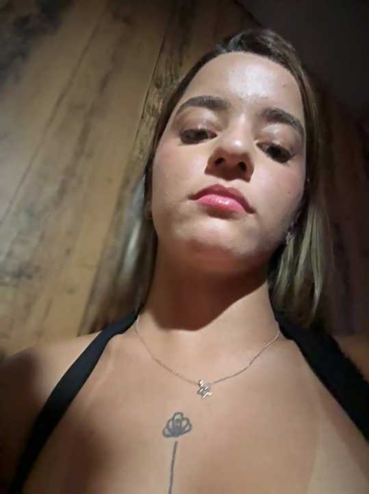 missbella_ cam recording