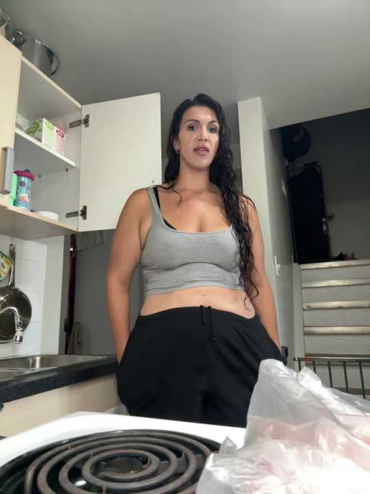 missthickievickie Stripchat recording – Oct 14, 2026