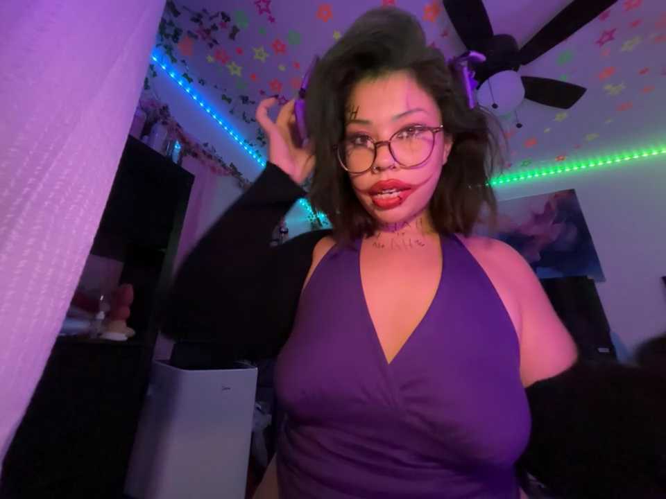 moan4mona cam recording