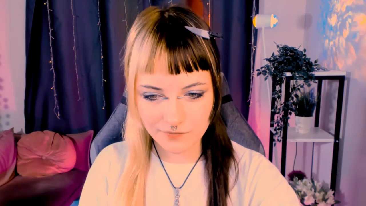 mymeow_miley cam recording