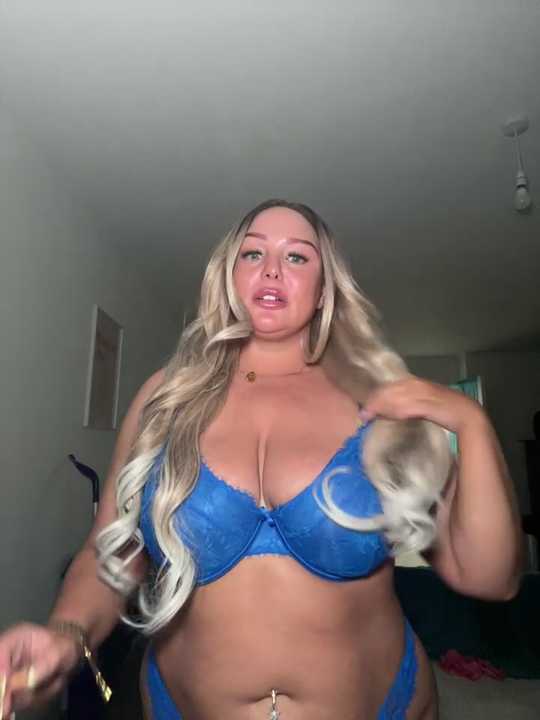 naughtychelseaxox