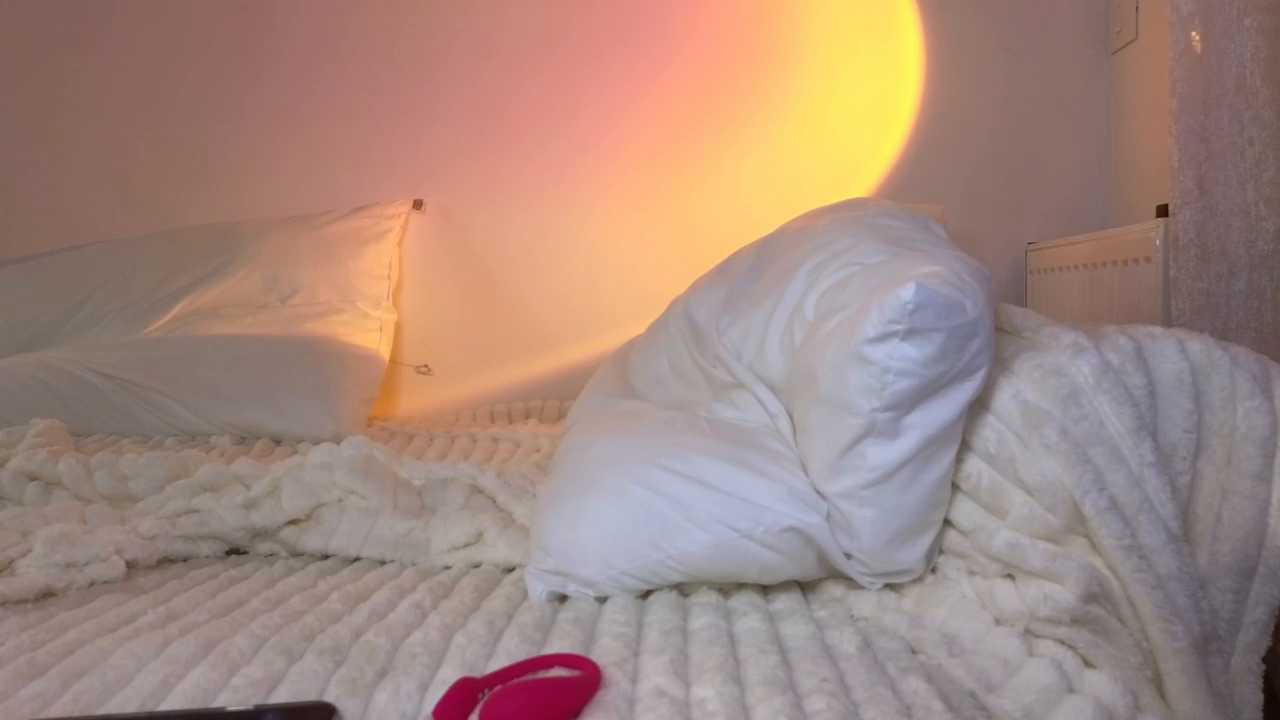 nicolemarano Stripchat recording – Oct 25, 2026