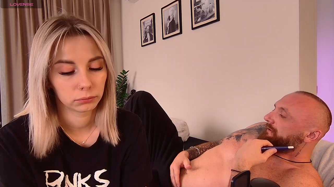 niki7377