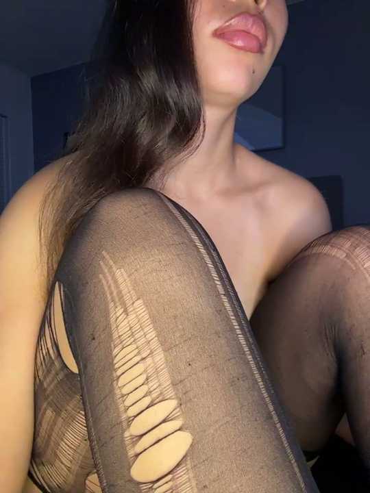 nikkiloveee cam recording