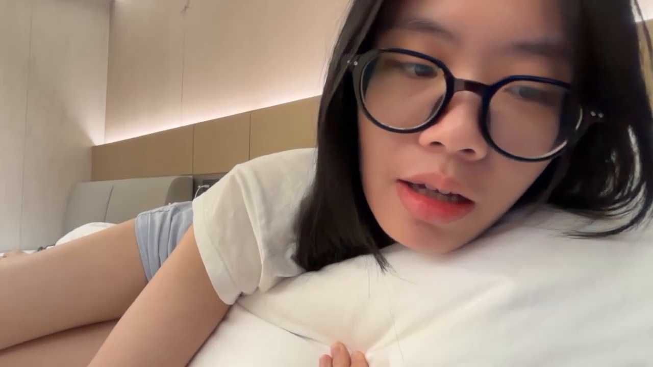 nooneknowspoppy cam recording