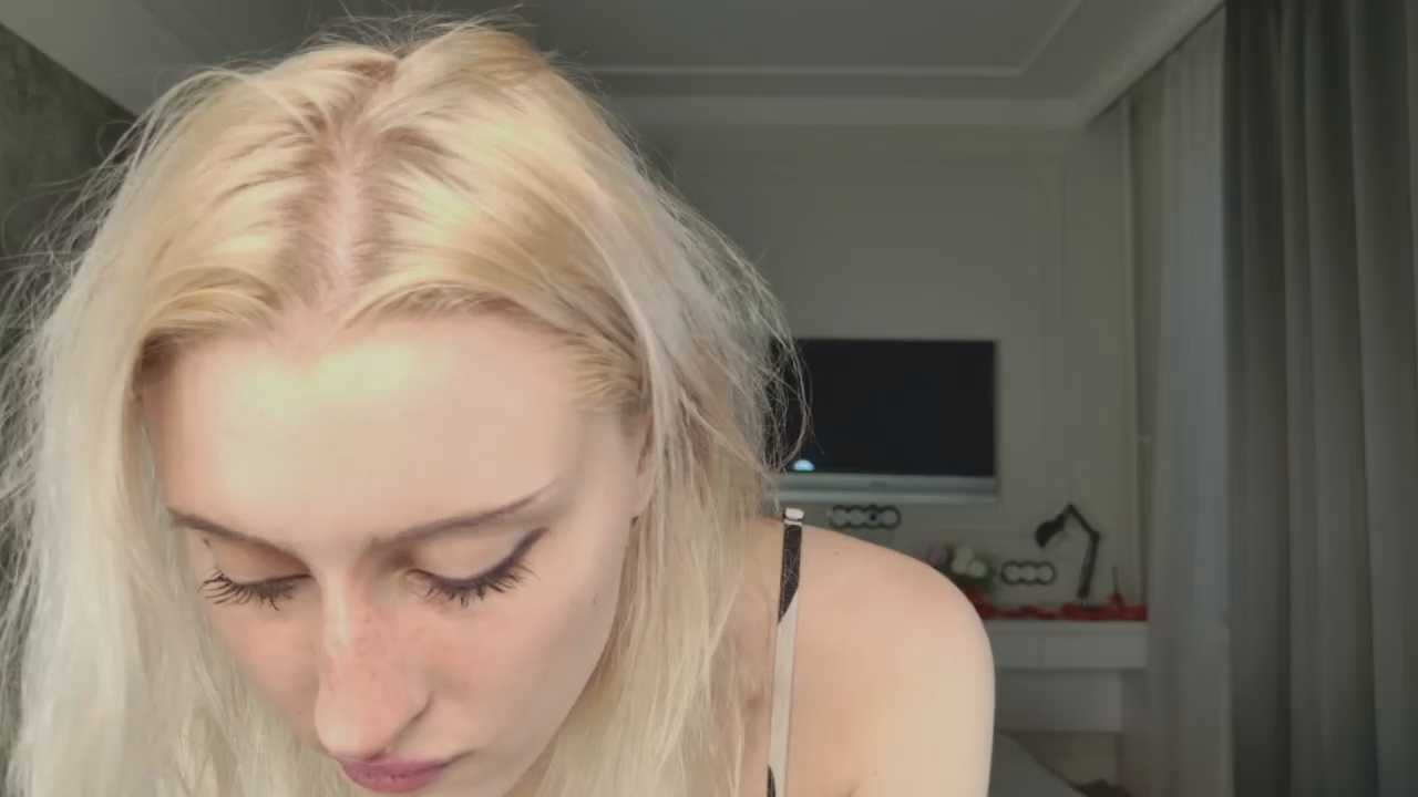 oh__lily cam recording