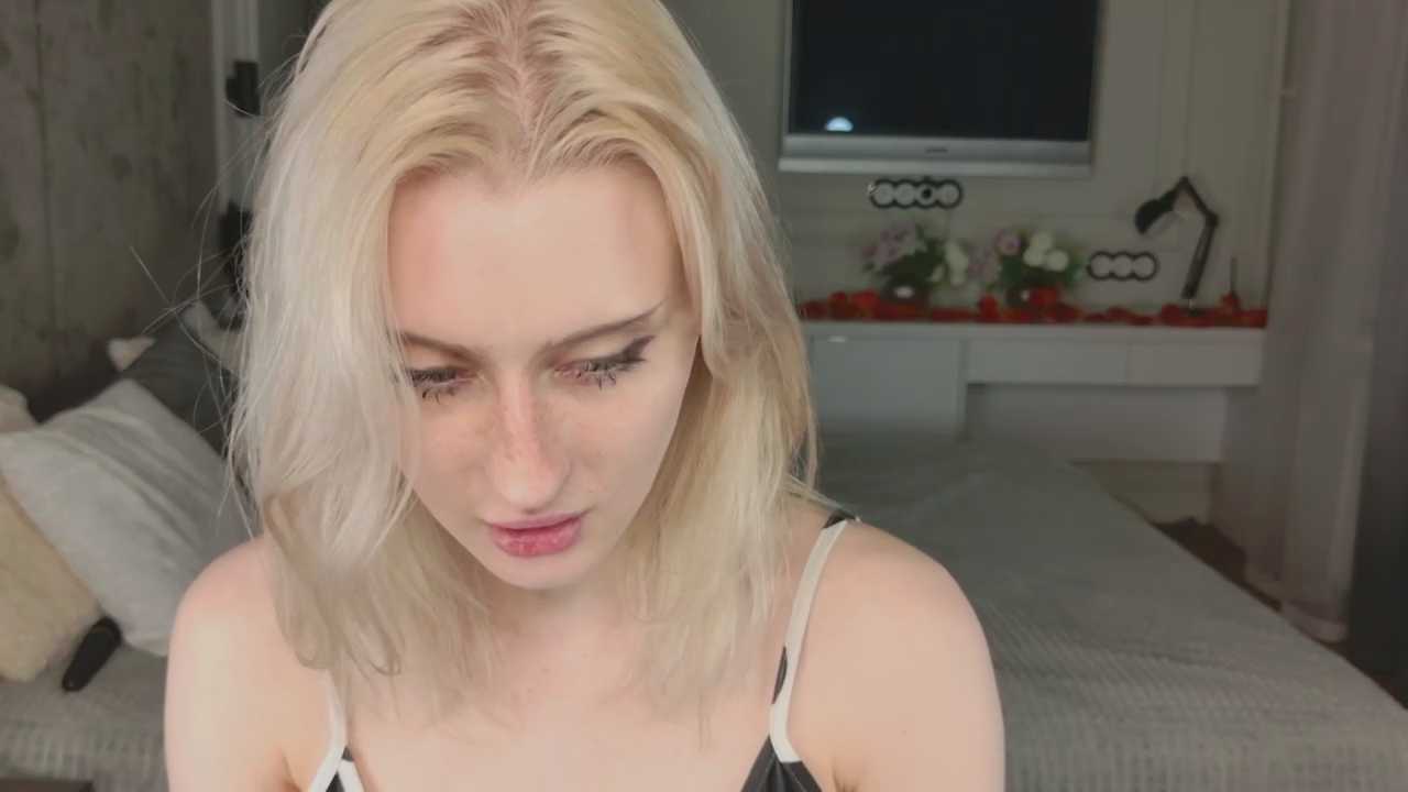 oh__lily cam recording
