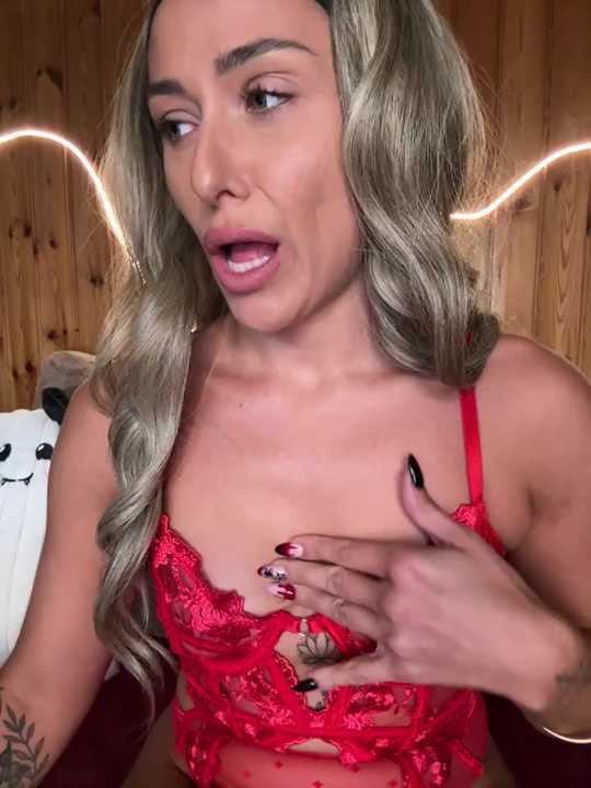petrouchkaaa_ cam recording