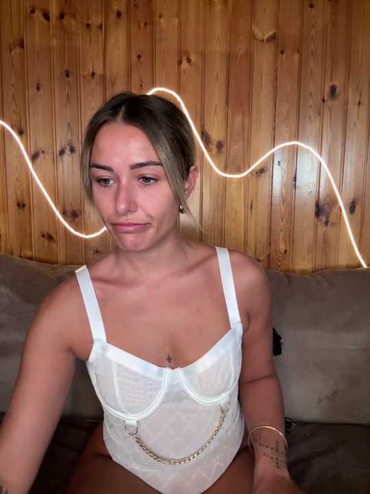 petrouchkaaa_ cam recording