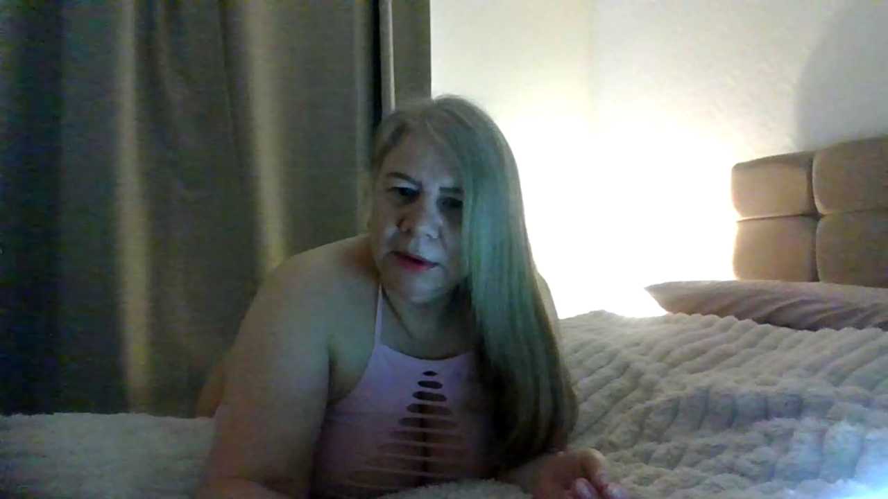 pinkylou Stripchat recording – Oct 27, 2026