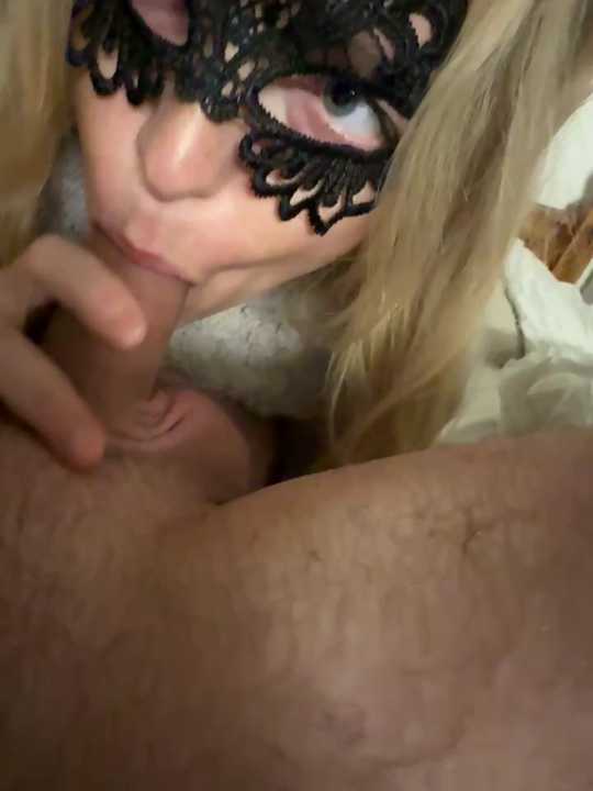 properlynaughty Stripchat recording – Oct 18, 2026