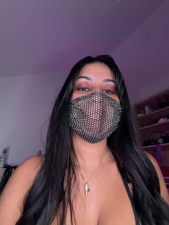 queen-chamss