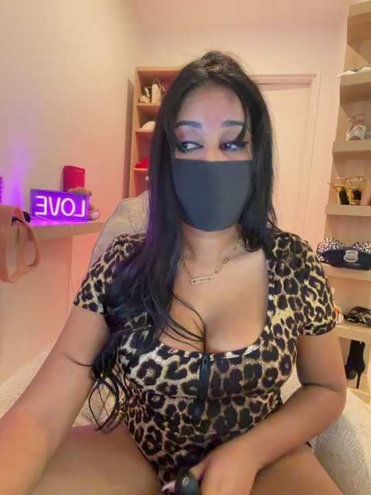 queen-chamss