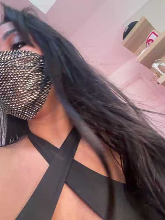 queen-chamss