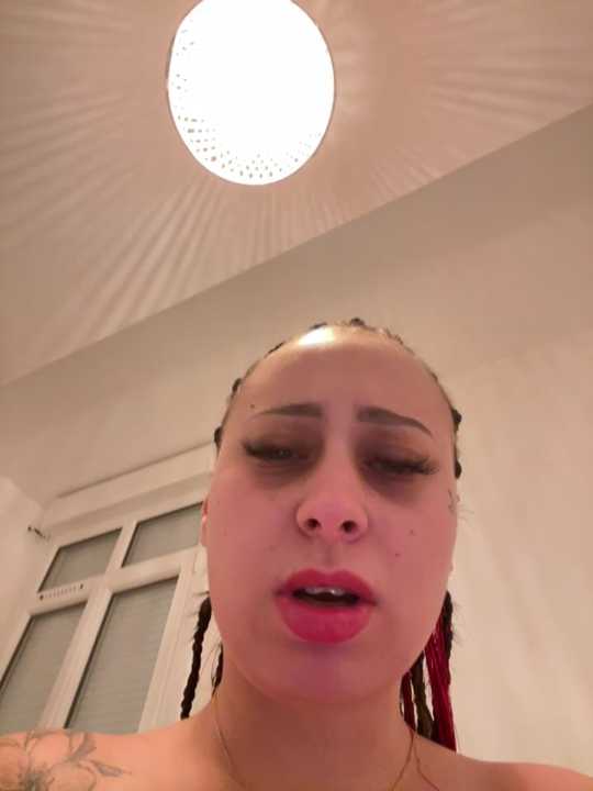 queenlo_xxx