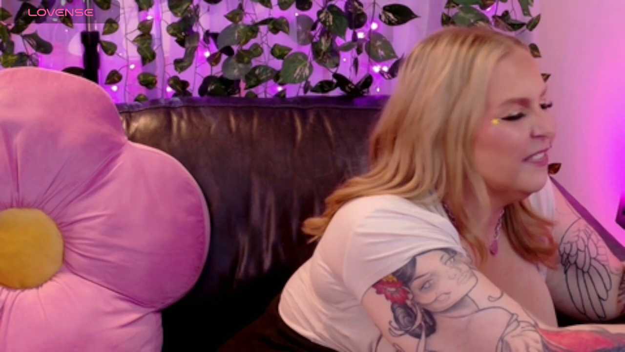 realblondejj cam recording