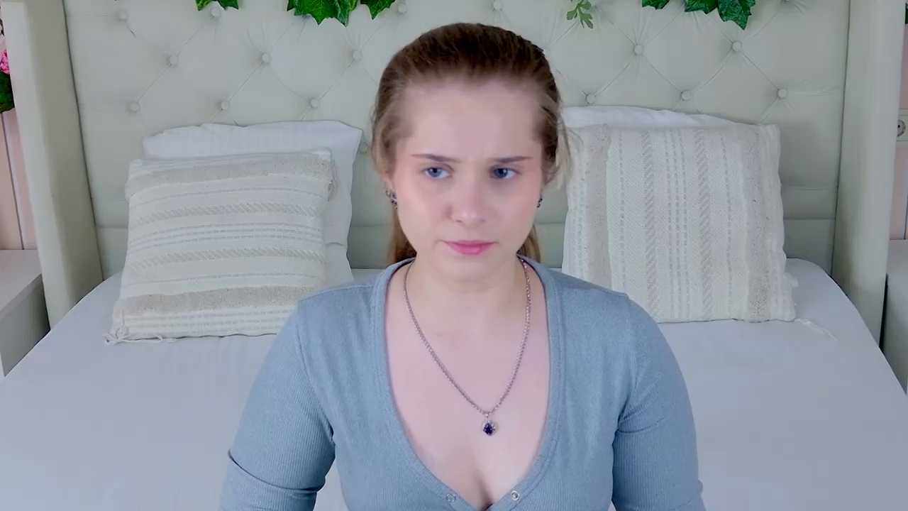 riley_lovely cam recording