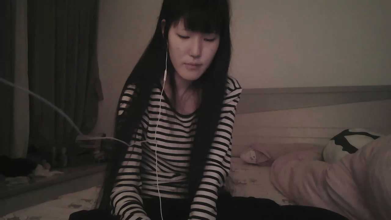 rinaloaz Stripchat recording – Oct 24, 2026