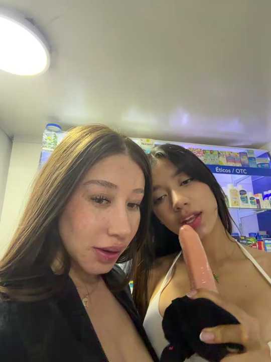 roouse Stripchat recording – Oct 26, 2026