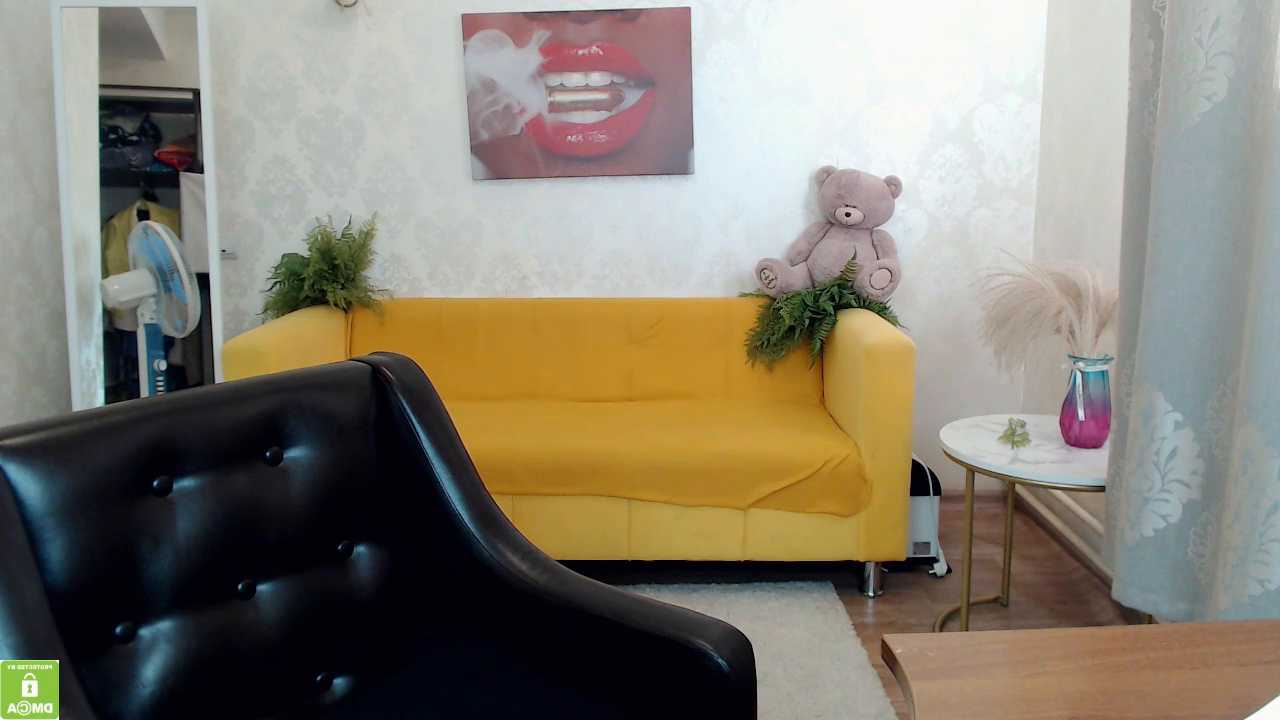 roxxXxie_ Stripchat recording – Oct 21, 2026