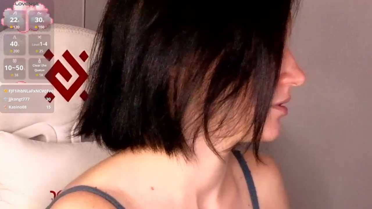 roxy_rio_t_ Stripchat recording – Oct 15, 2026