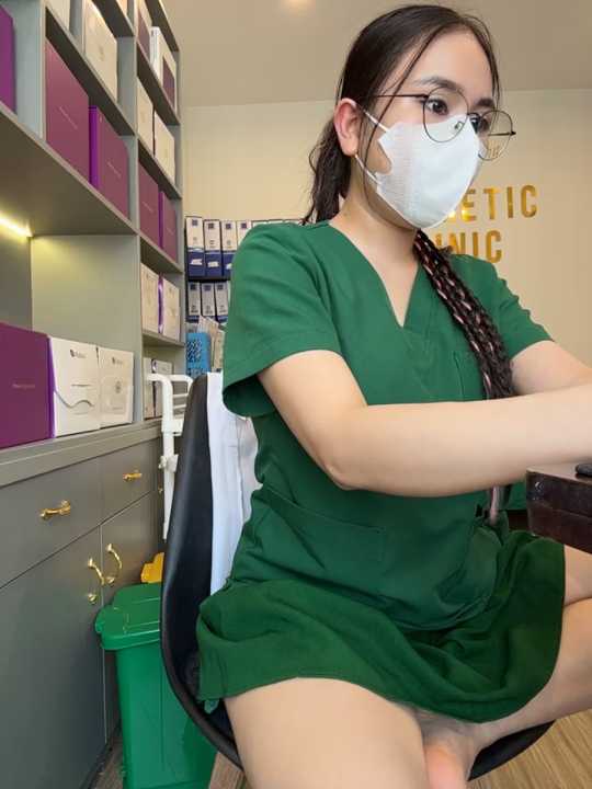 secretly_masturbating