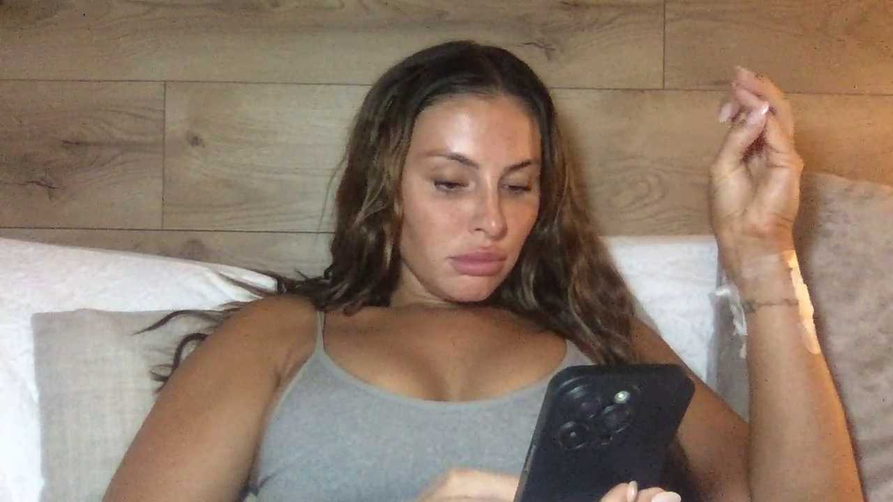 selena_xxx cam recording