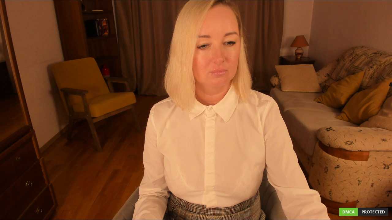sexmom8 Stripchat recording – Oct 21, 2026