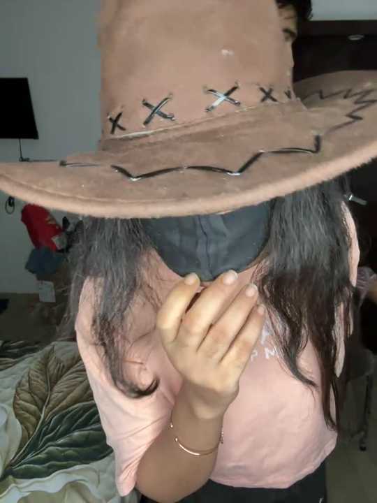 sexy_palli Stripchat recording – Oct 22, 2026