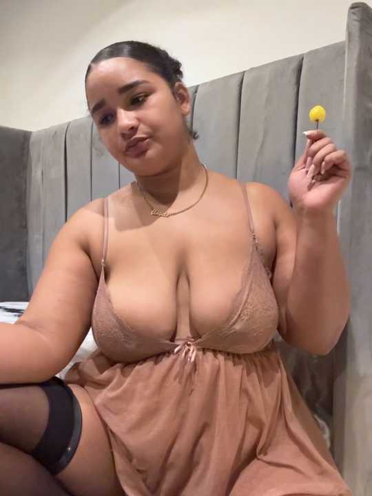sexybxtch24 cam recording