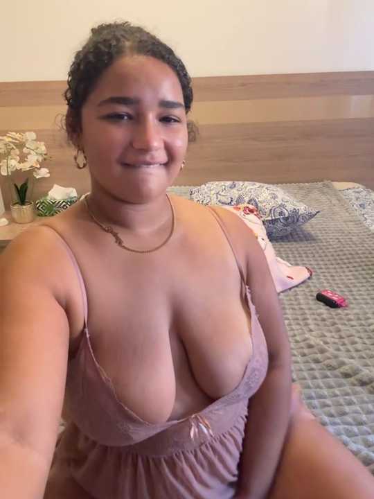 sexybxtch24 cam recording