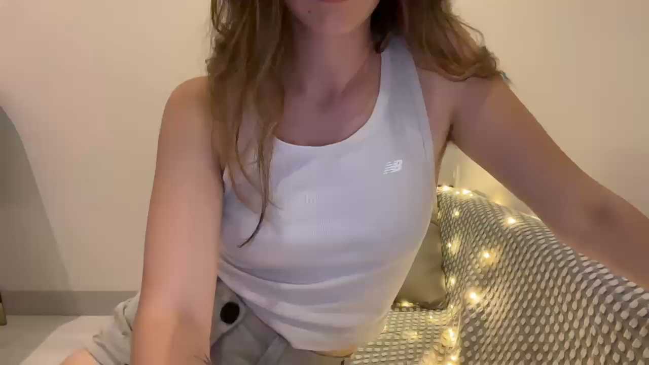 sexyyyhotLillit cam recording