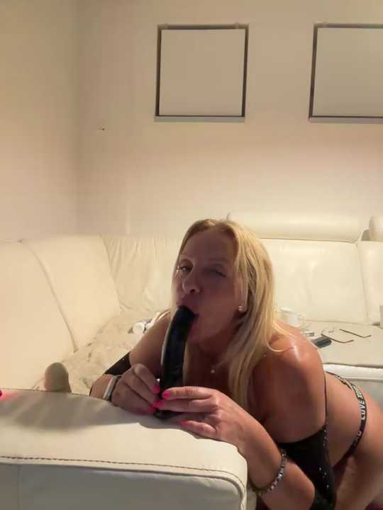 sissytrainz cam recording