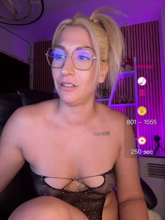 sofiah_ cam recording