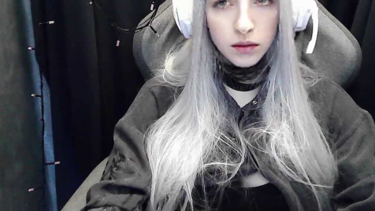 soft_bunny12 cam recording