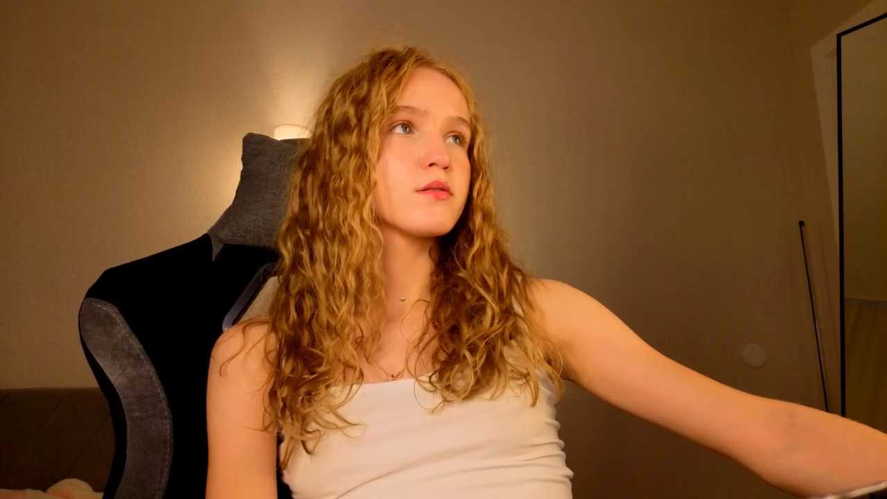 sue_dream Stripchat recording – Oct 14, 2026