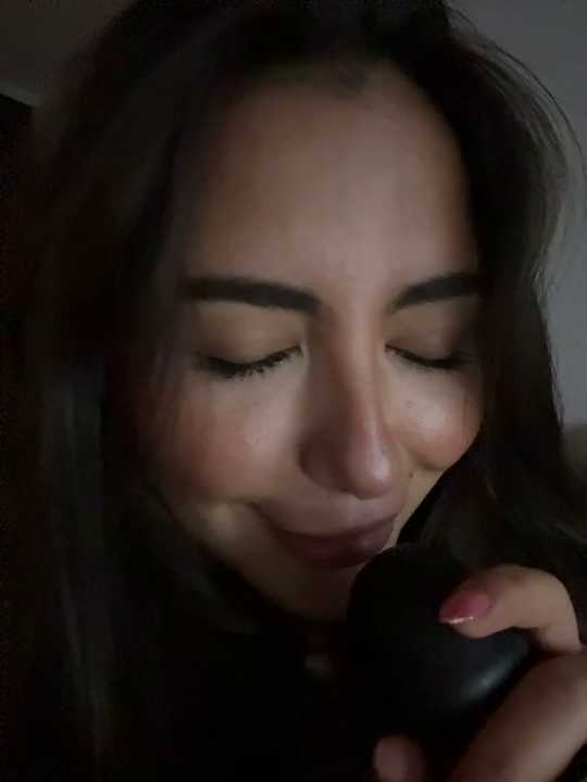 sukhakunis1 Stripchat recording – Oct 24, 2026