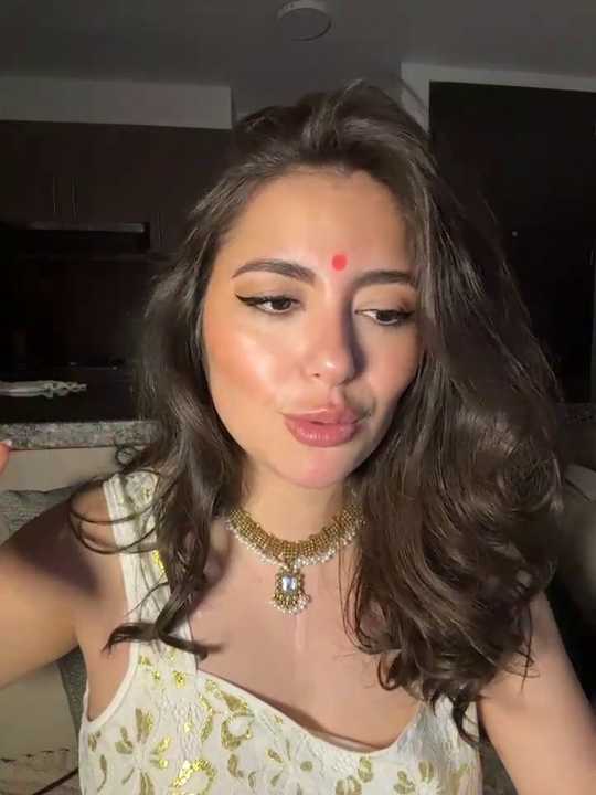sukhakunis1 Stripchat recording – Oct 25, 2026