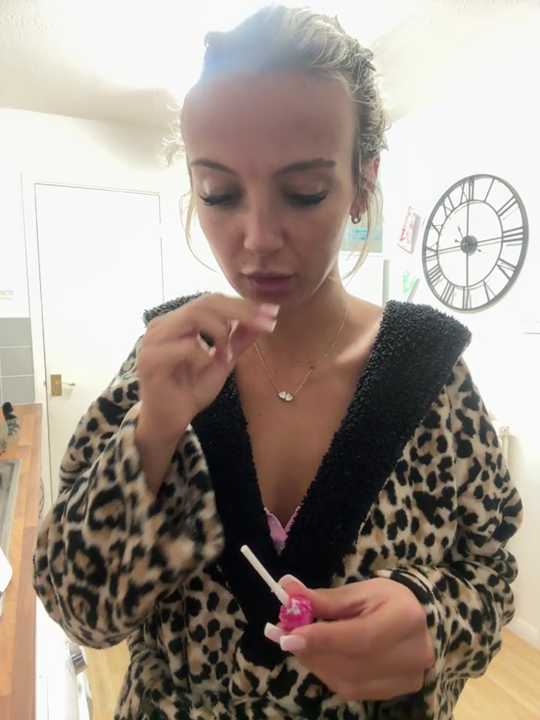 summerblue_ Stripchat recording – Oct 24, 2026