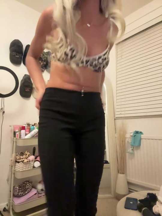 summerblue_ Stripchat recording – Oct 22, 2026