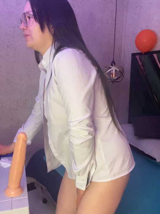 tania_glasses cam recording