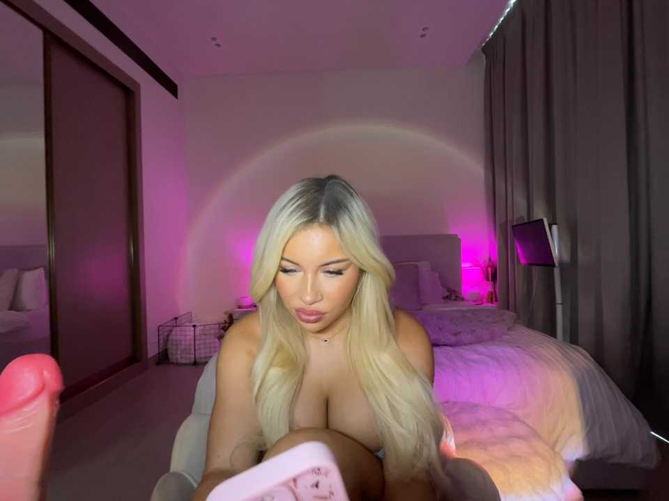 tanishalouu Stripchat recording – Oct 25, 2026