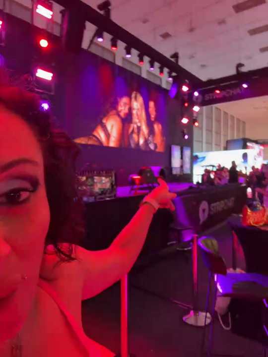 therealbeverlycious Stripchat recording – Oct 23, 2026