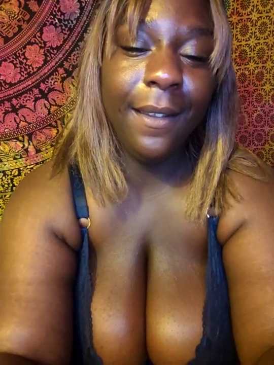 thickmelaninqueen cam recording